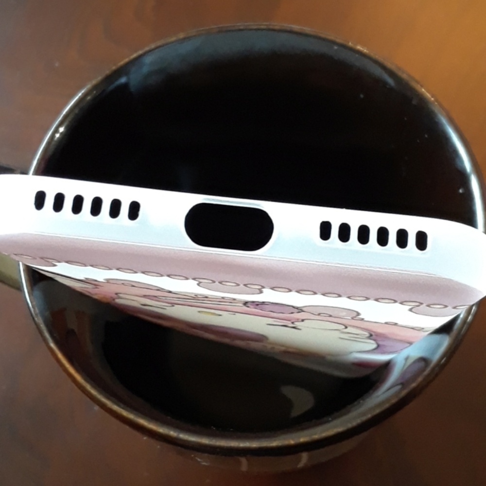 IPHONE 7 CASE - Picture 3 of 5